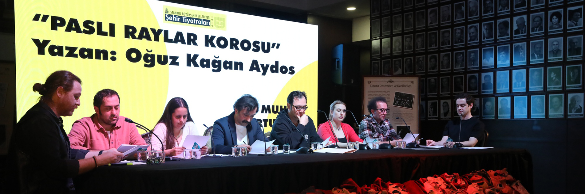 MUHSİN ERTUĞRUL OKUMALARI “PASLI RAYLAR KOROSU” OYUNUNA YOĞUN İLGİ