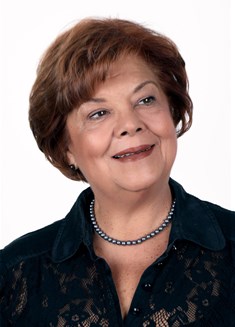 AYŞE KÖKÇÜ