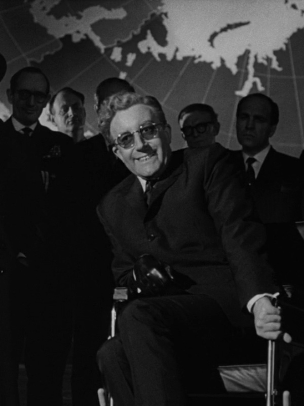 Dr. Garip Aşk - DR. STRANGELOVE OR: HOW I LEARNED TO STOP WORRYING AND LOVE THE BOMB