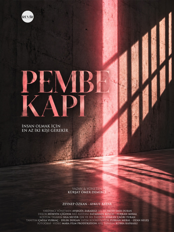 Pembe Kapı