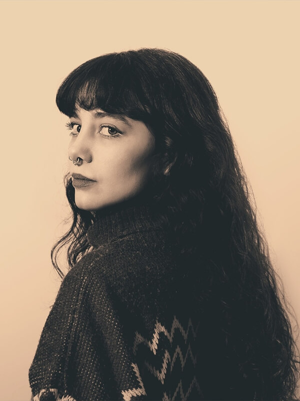 Selin Çıngır - Avludaki Sesler