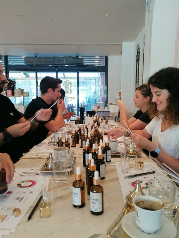 Sevgiliyle Koku - Parfüm Tasarım Workshop'u -  - 