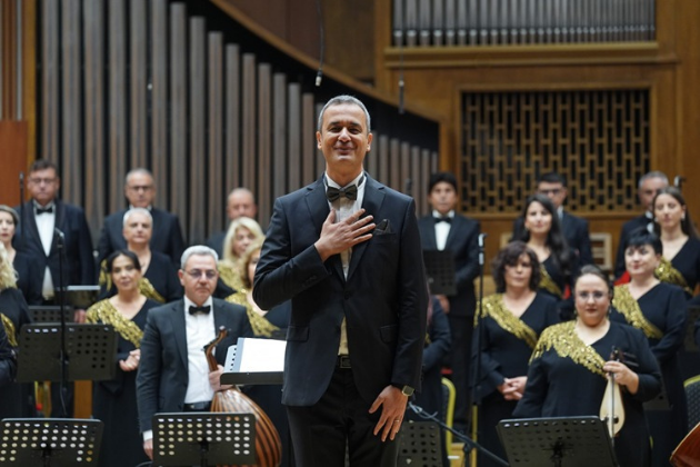 Aşkın Dört Mevsimi - Geçmişten Günümüze En Güzel Aşk Şarkıları